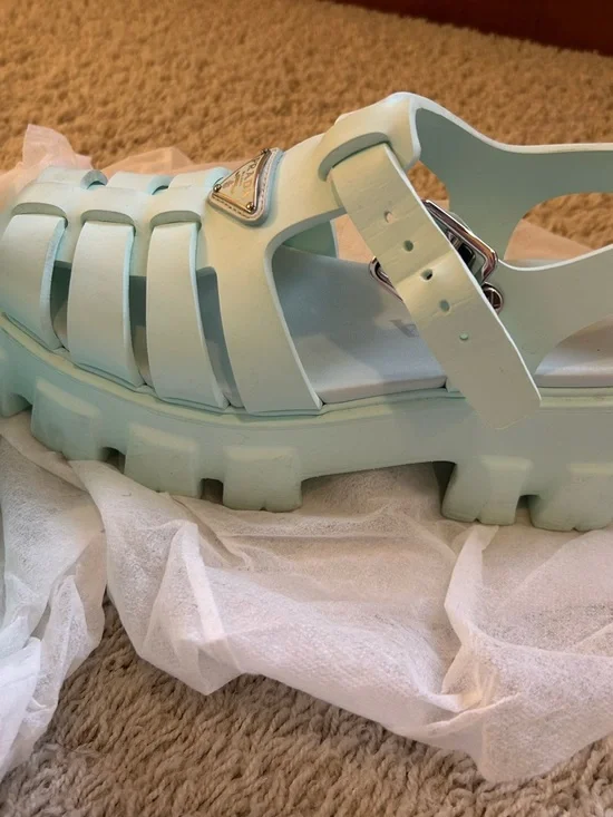 Prada Mint Green Chunky Fisherman Sandals - Picture 2 of 3